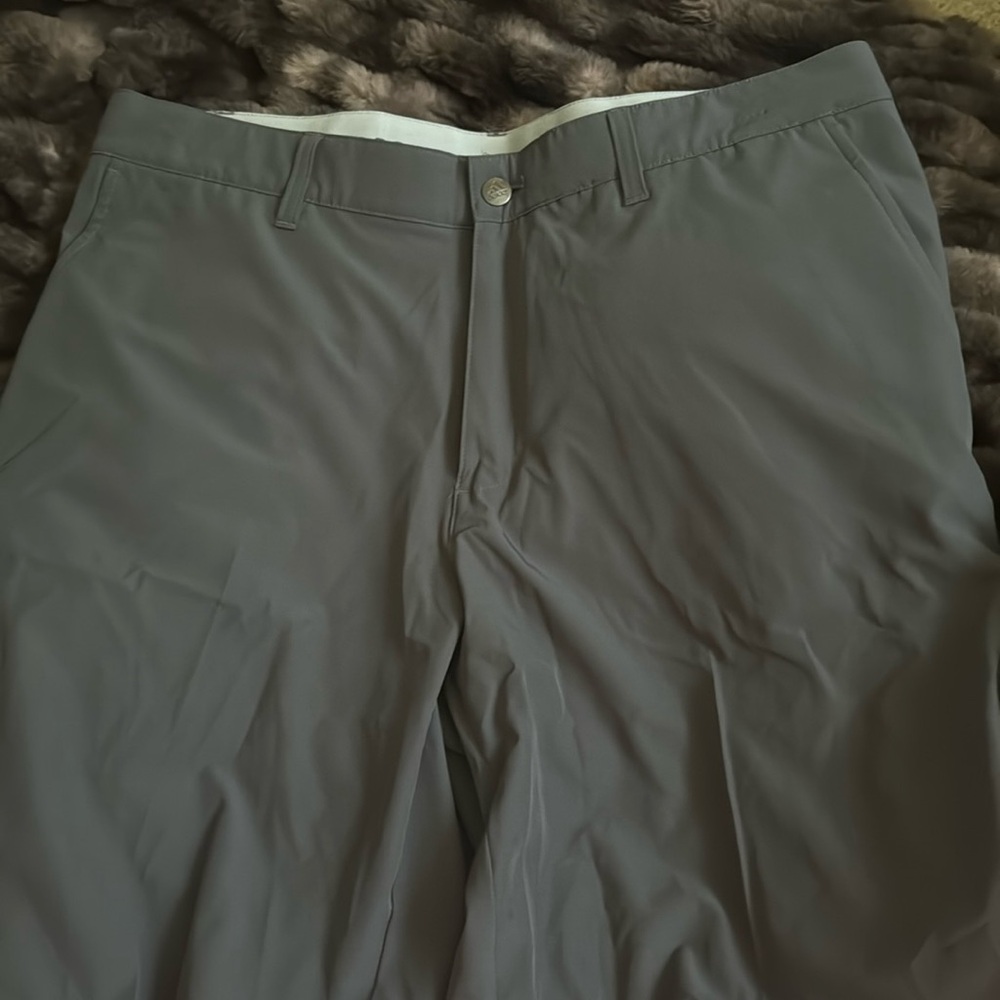 NWOT  adidas golf shirt shorts grey size 36